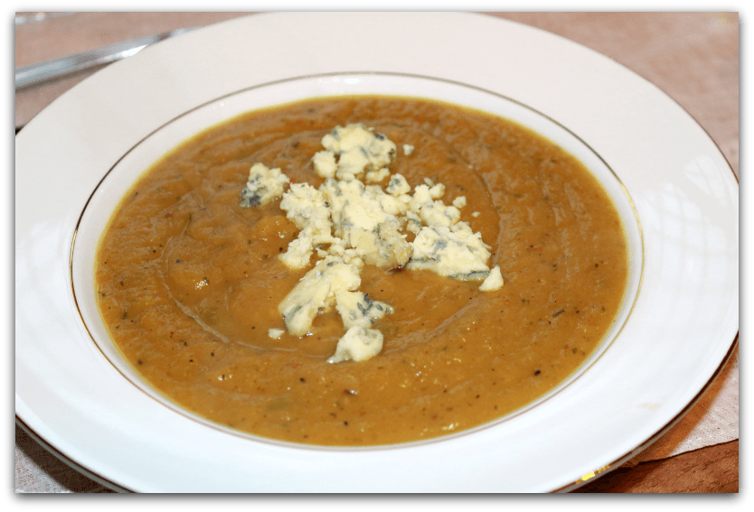Parsnip soup with stilton